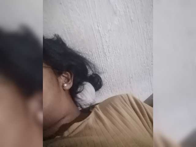IndianBeaut live cam on BongaCams