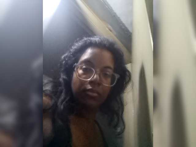 IndianBeaut's BongaCams show and profile