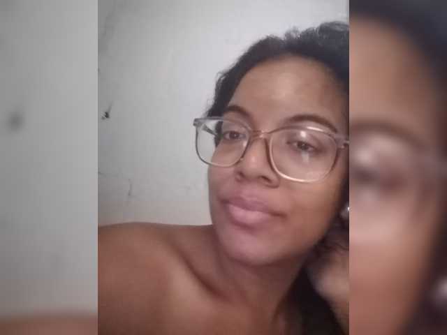 IndianBeaut live webcam show