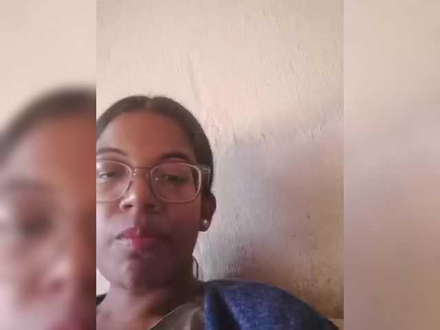 IndianBeaut live cam on BongaCams