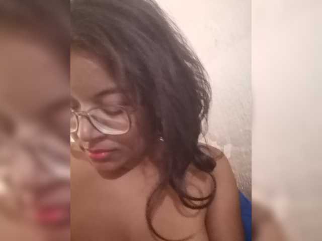 IndianBeaut live cam on BongaCams