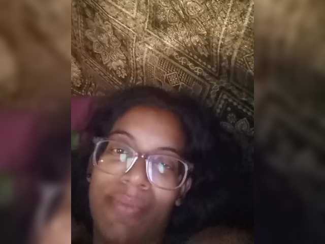 IndianBeaut's BongaCams show and profile