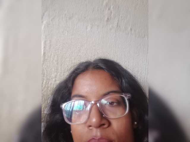 IndianBeaut live cam on BongaCams