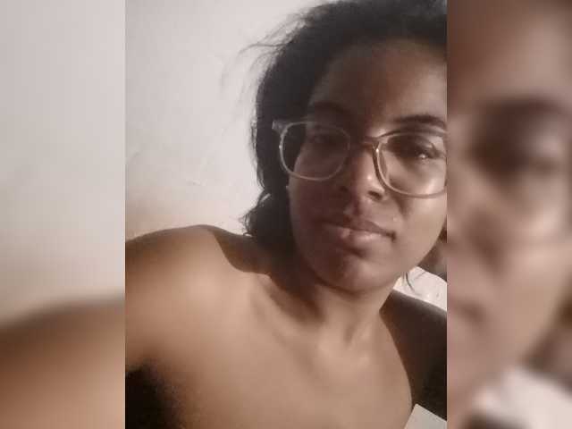 IndianBeaut live cam on BongaCams