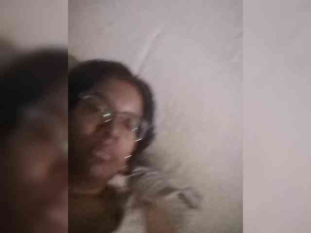 IndianBeaut webcam