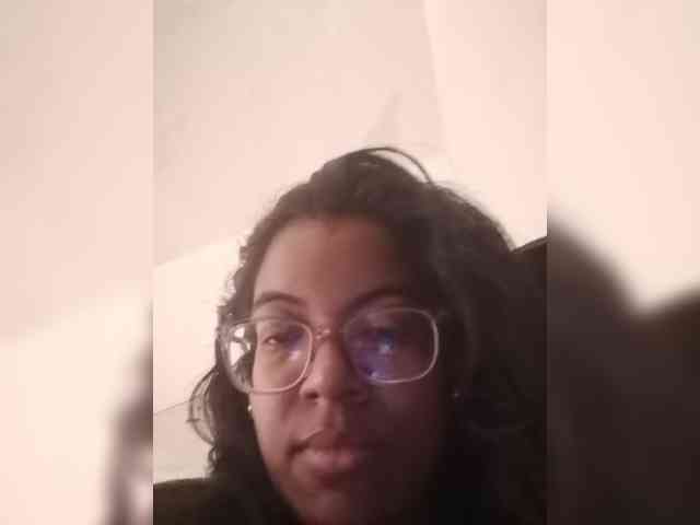 IndianBeaut webcam
