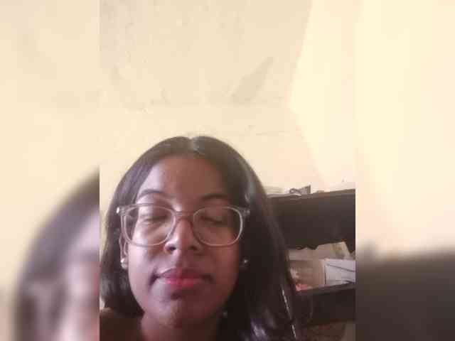 IndianBeaut webcam