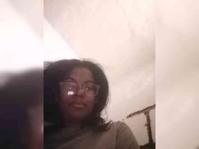 IndianBeaut webcam