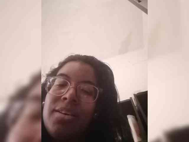 IndianBeaut webcam