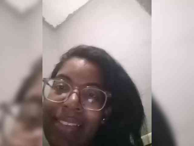 IndianBeaut webcam