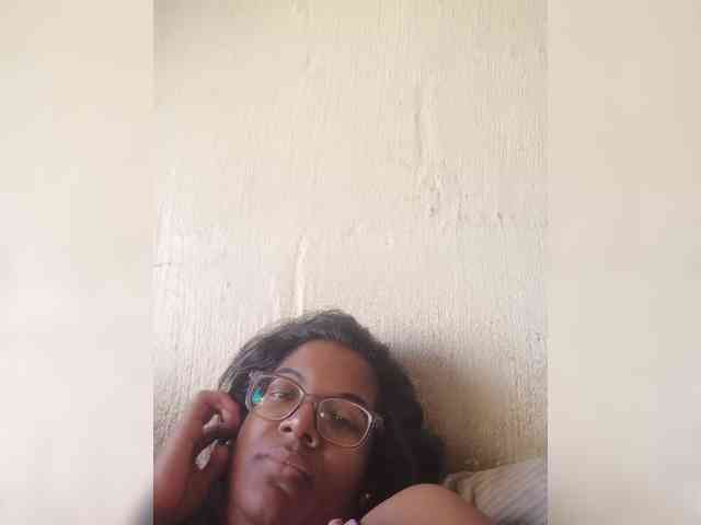 IndianBeaut webcam
