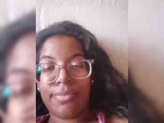 IndianBeaut webcam