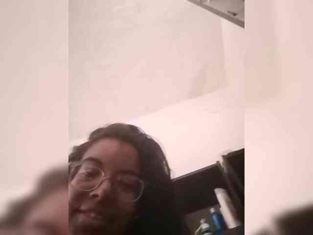 IndianBeaut webcam