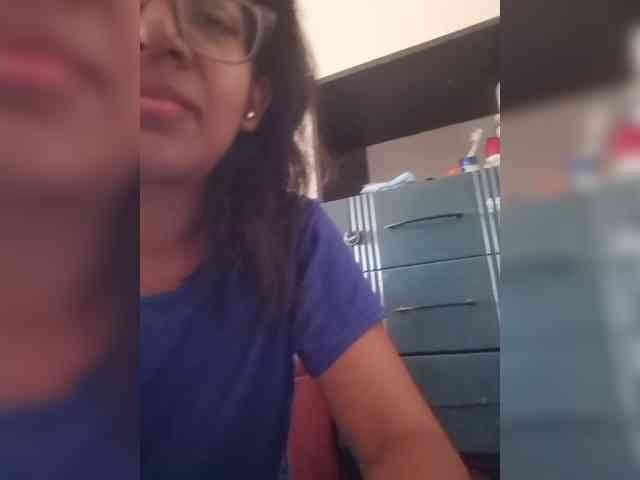 IndianBeaut webcam