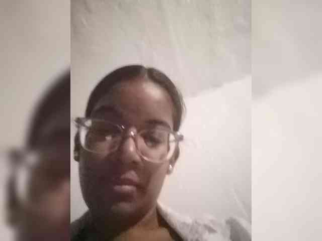 IndianBeaut webcam