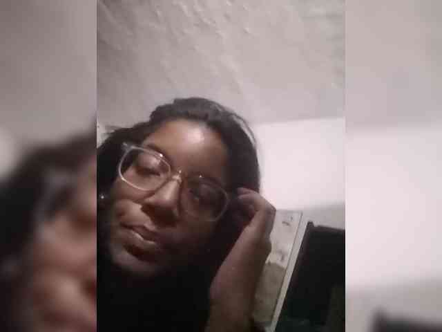 IndianBeaut webcam