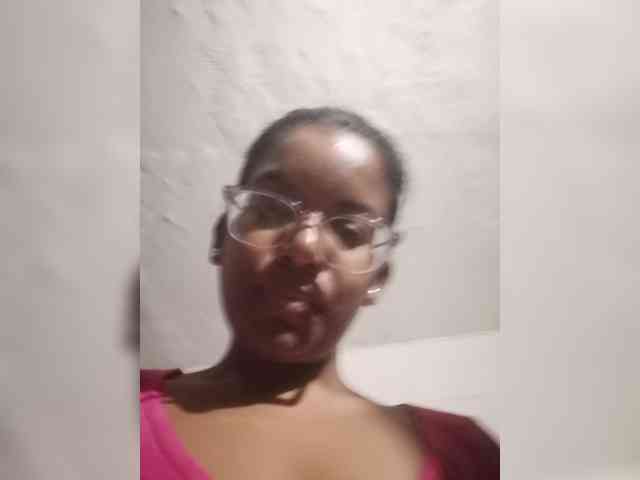 IndianBeaut webcam