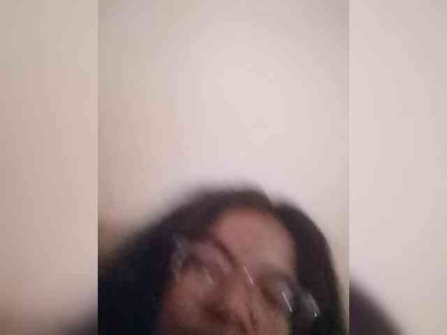 Model: IndianBeaut