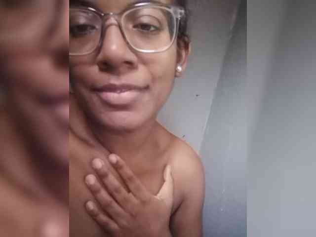 IndianBeaut webcam