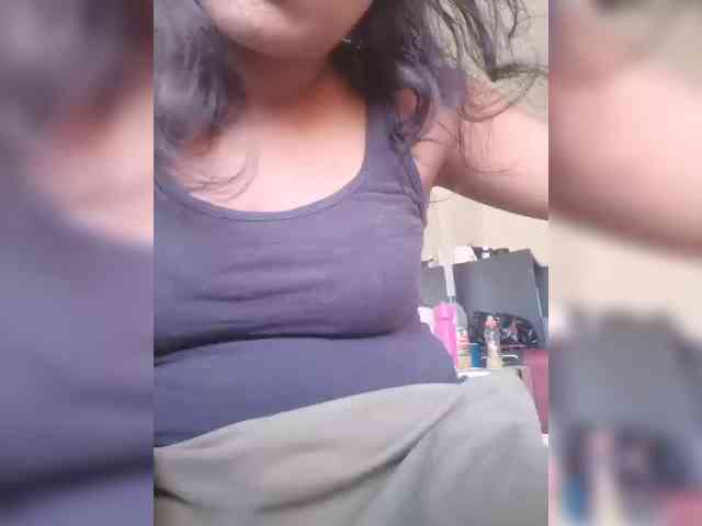 IndianBeaut webcam