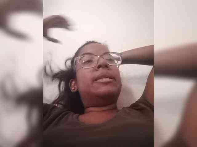 IndianBeaut webcam