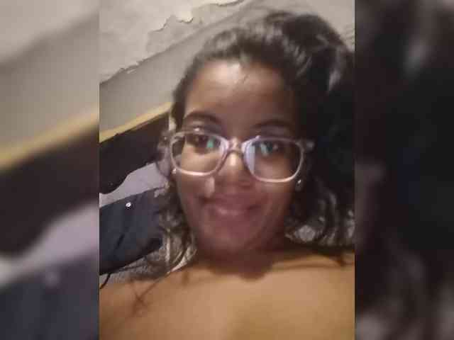IndianBeaut webcam