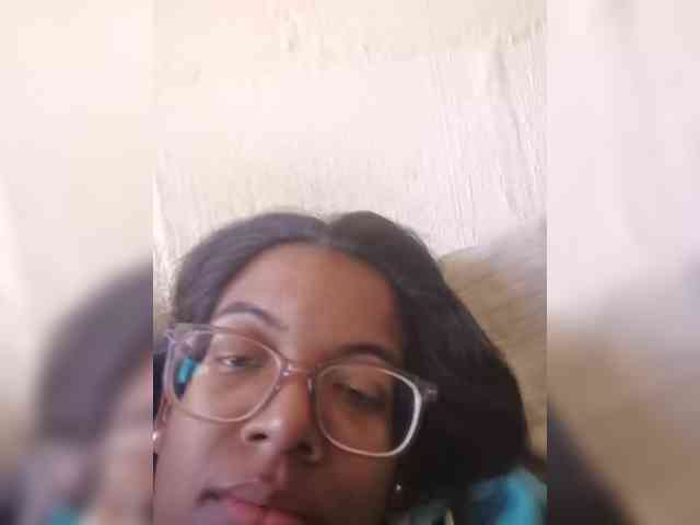 IndianBeaut webcam