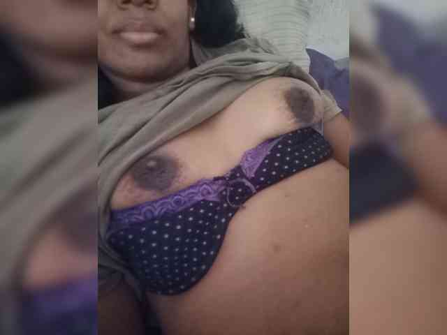 IndianBeaut webcam