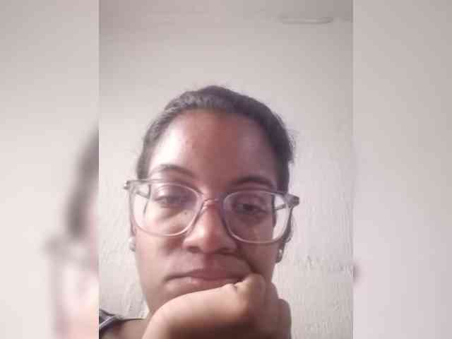 IndianBeaut webcam