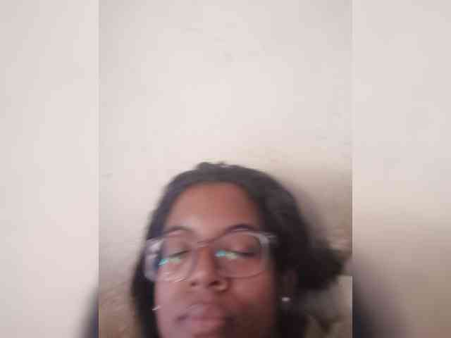 IndianBeaut webcam