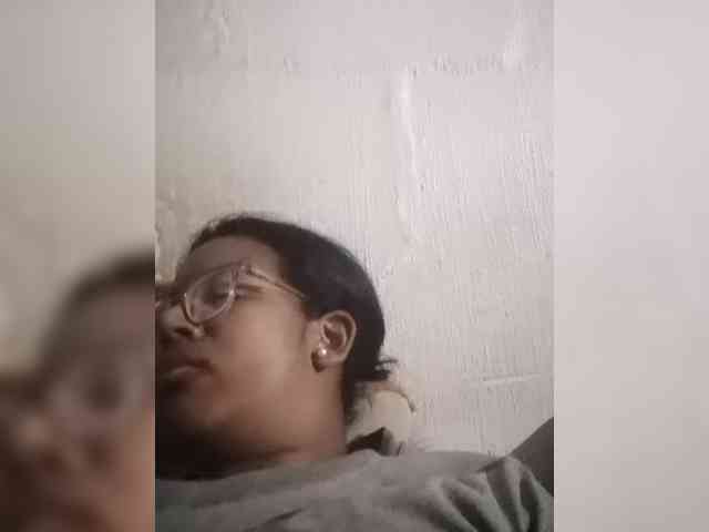 IndianBeaut webcam