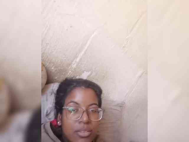 IndianBeaut webcam