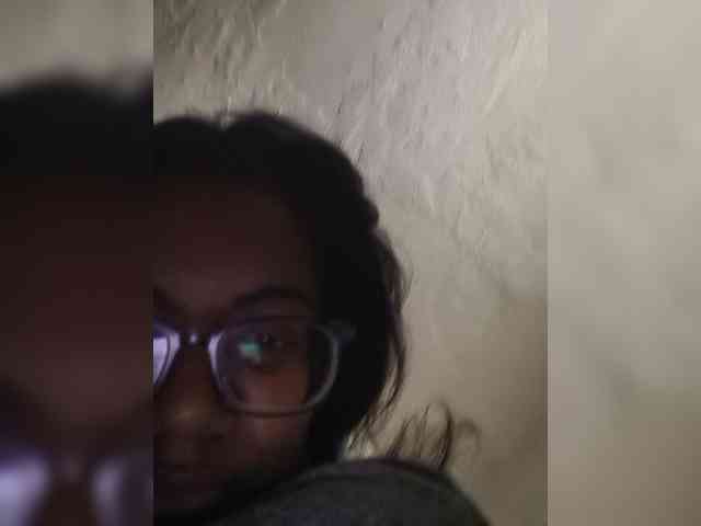 IndianBeaut webcam