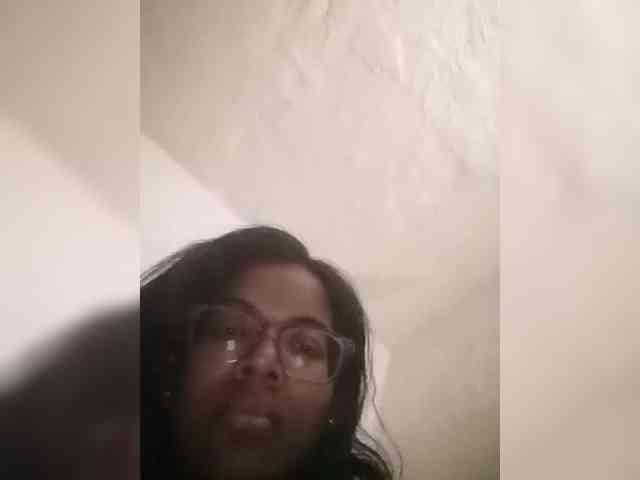 IndianBeaut webcam