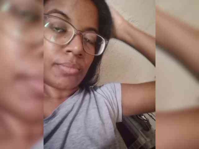 IndianBeaut webcam