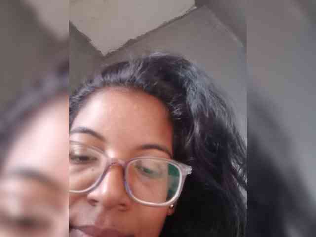 IndianBeaut webcam