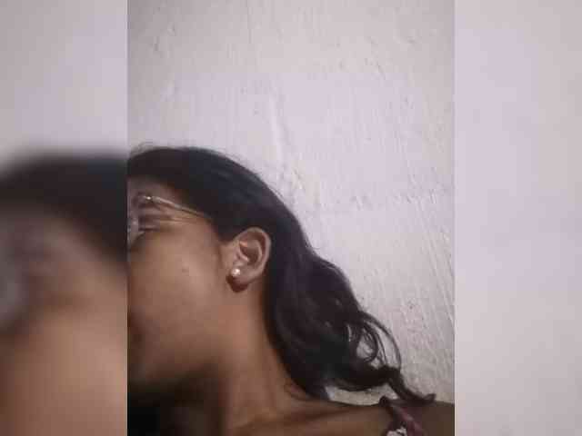 IndianBeaut webcam