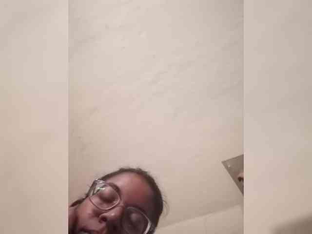IndianBeaut webcam