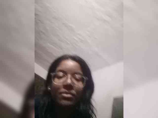 IndianBeaut webcam