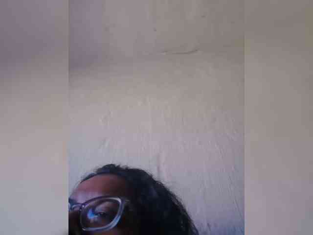 IndianBeaut webcam