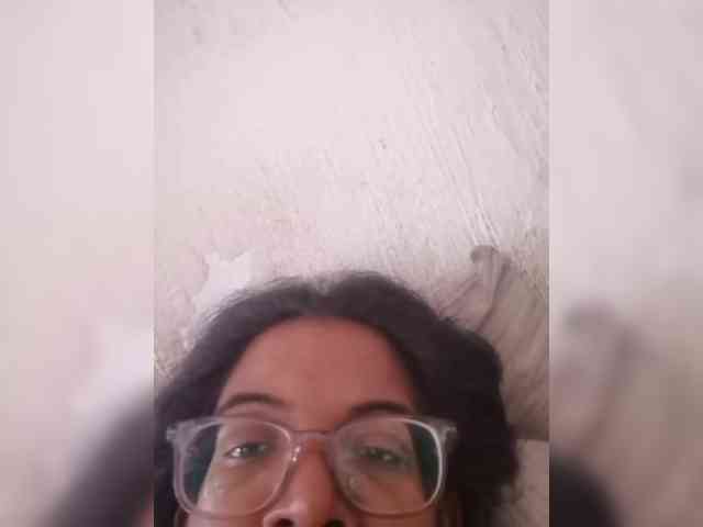 IndianBeaut webcam
