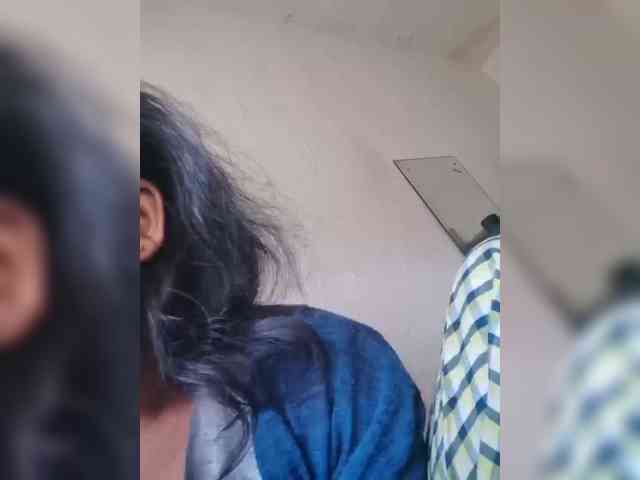 IndianBeaut webcam