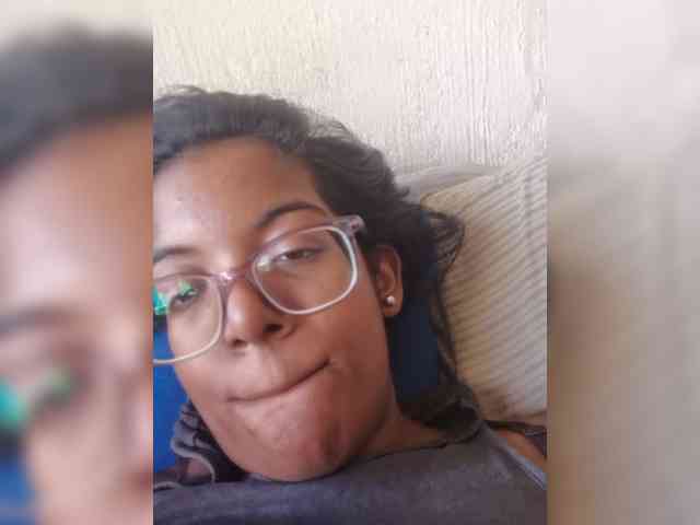 IndianBeaut webcam