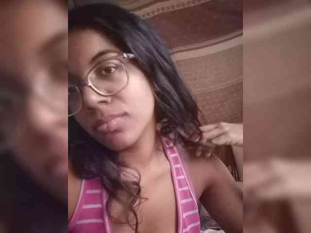 IndianBeaut webcam