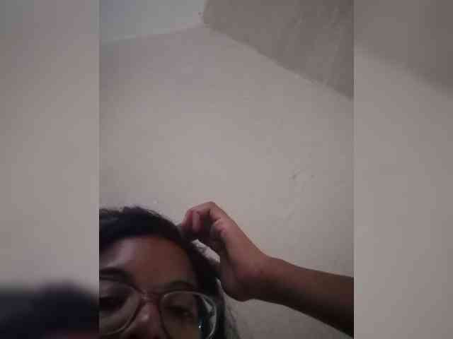 IndianBeaut webcam