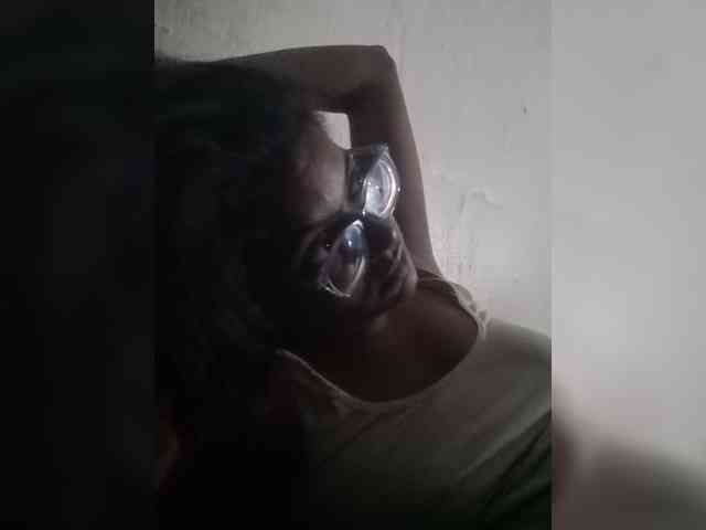 IndianBeaut webcam