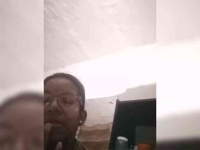 IndianBeaut webcam