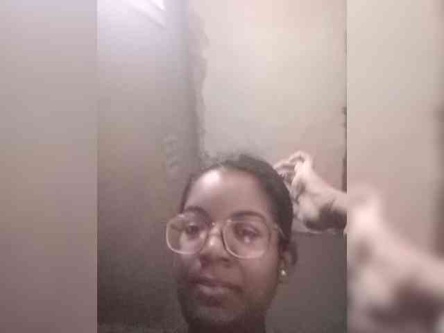 IndianBeaut webcam