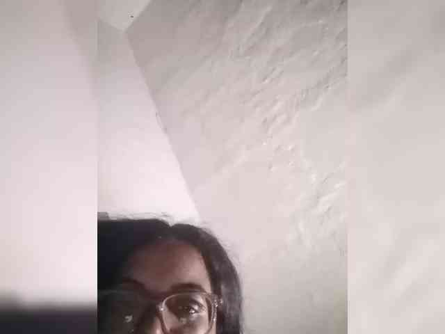 IndianBeaut webcam