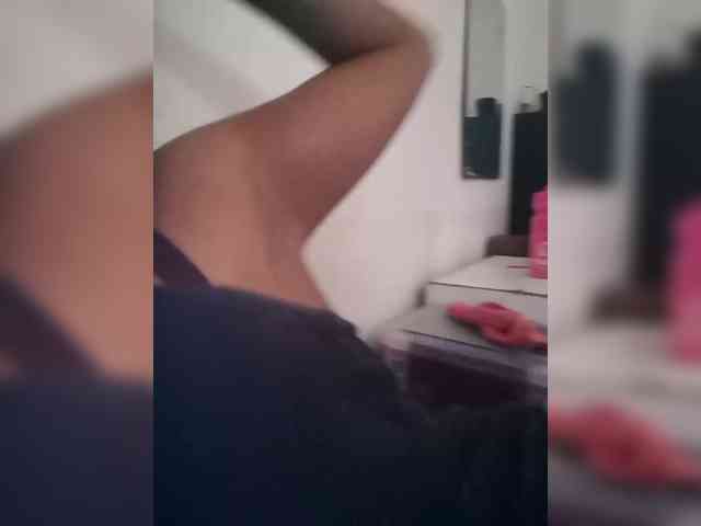 IndianBeaut webcam